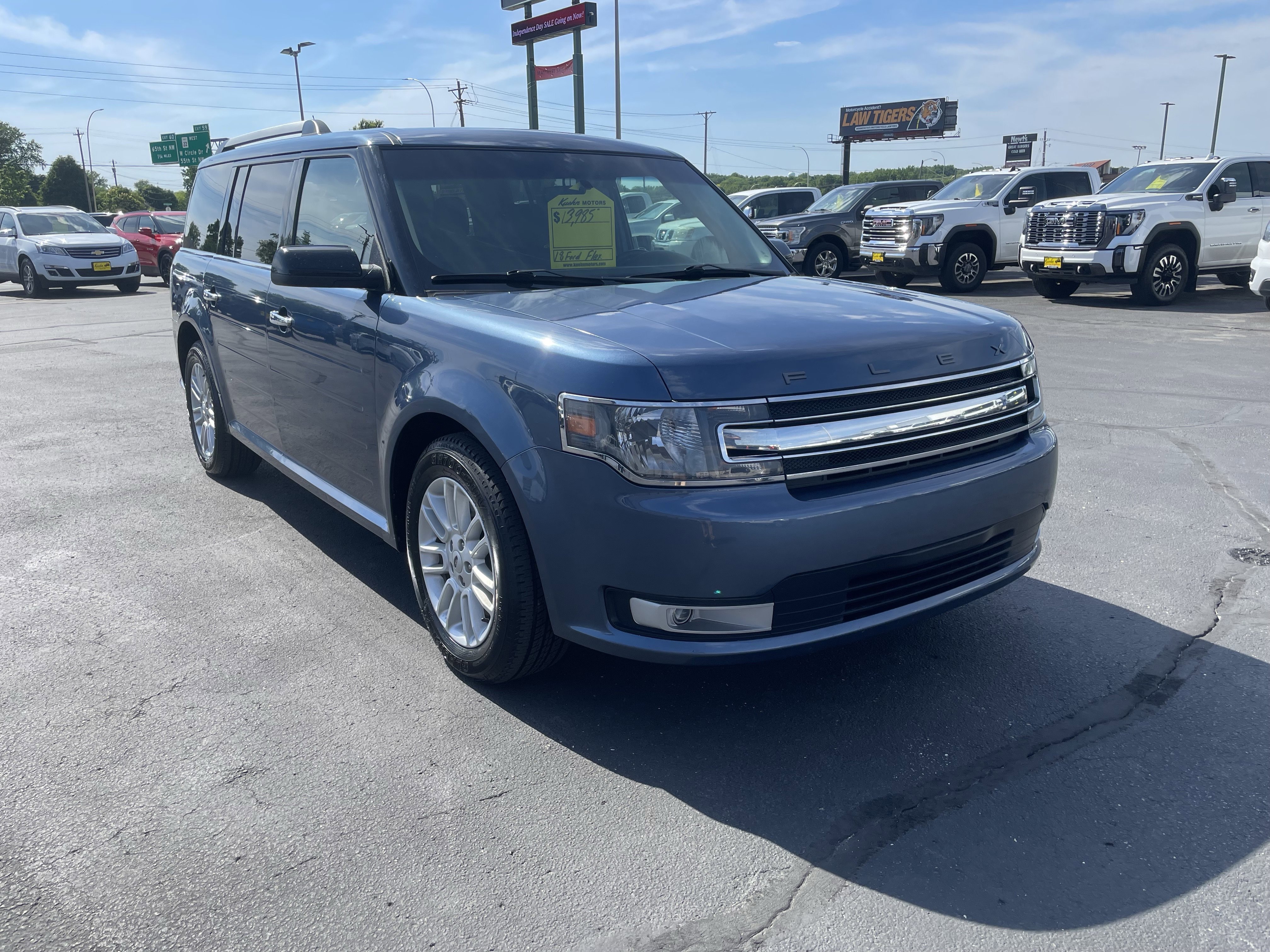 Used 2018 Ford Flex SEL w/ Equipment Group 202A AWD/4WD image 2