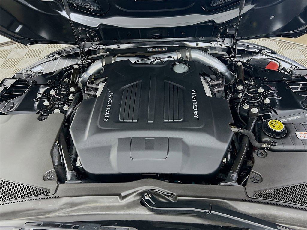 Used 2023 Jaguar F-TYPE R image 29