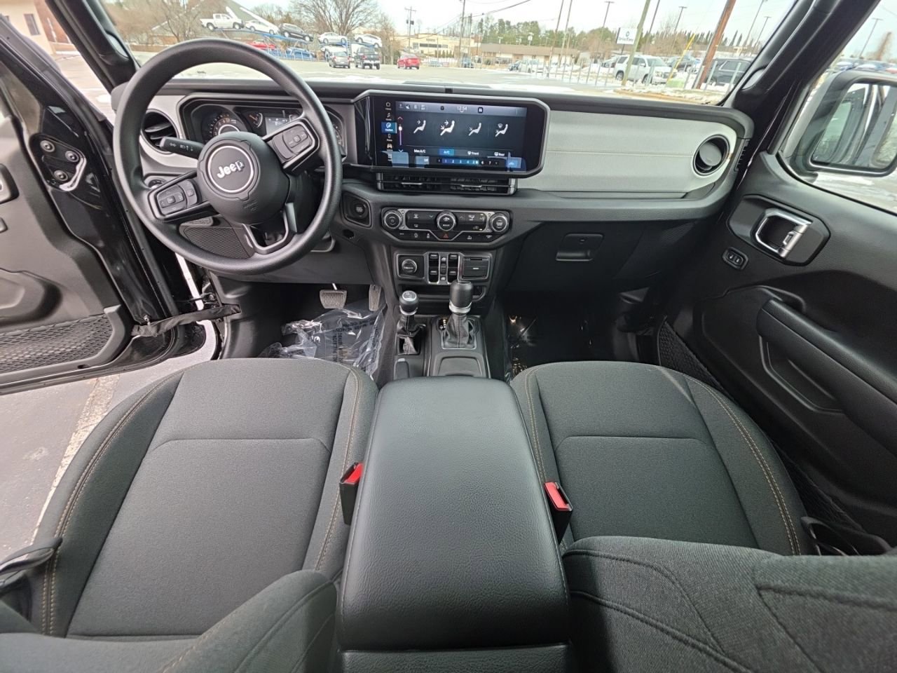 Used 2025 Jeep Gladiator Sport image 27