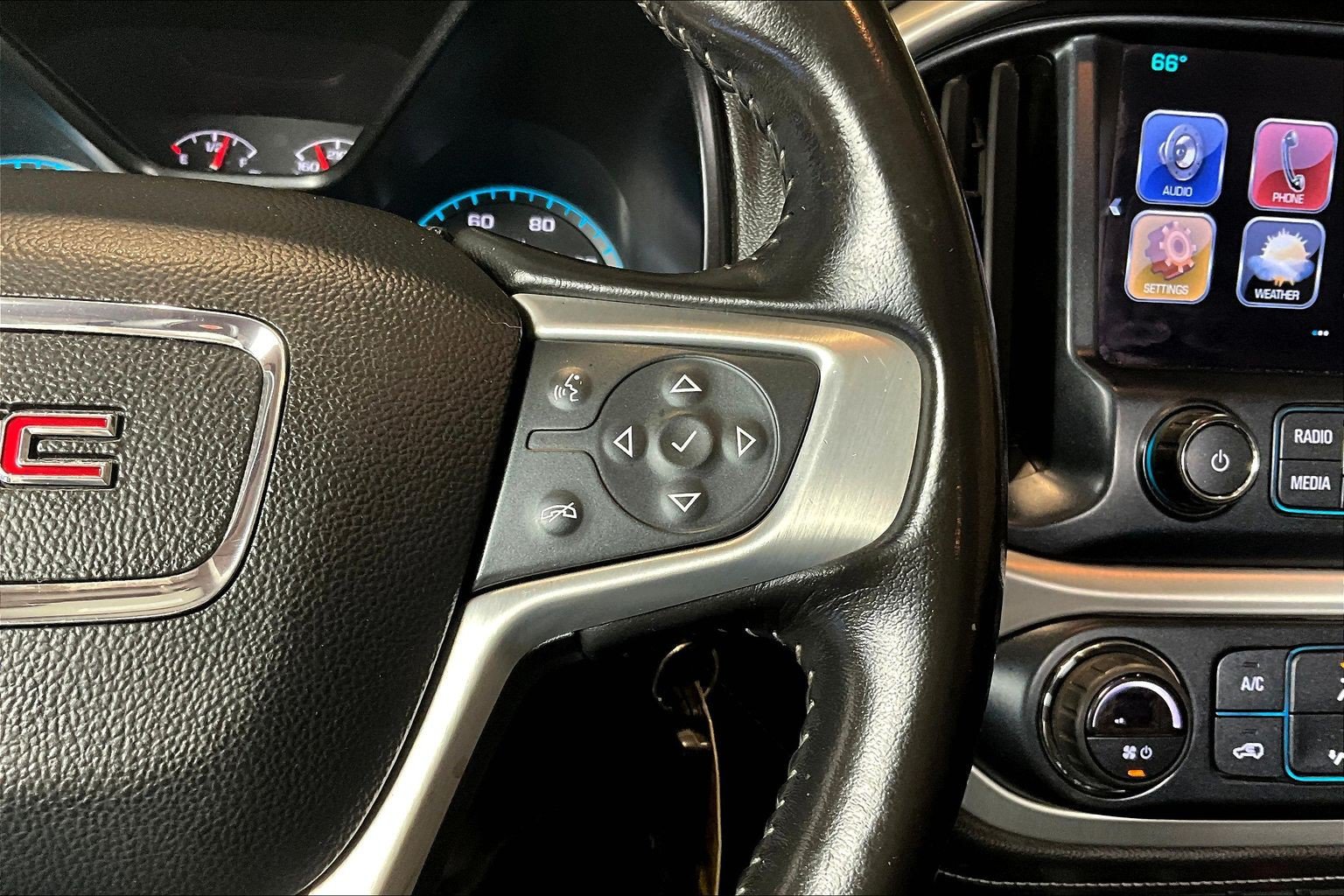 Used 2018 GMC Canyon SLT w/ Driver Alert Package AWD/4WD image 14