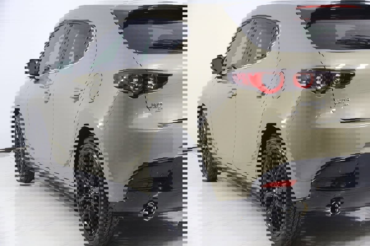 Used 2025 MAZDA MAZDA3 Carbon image 25