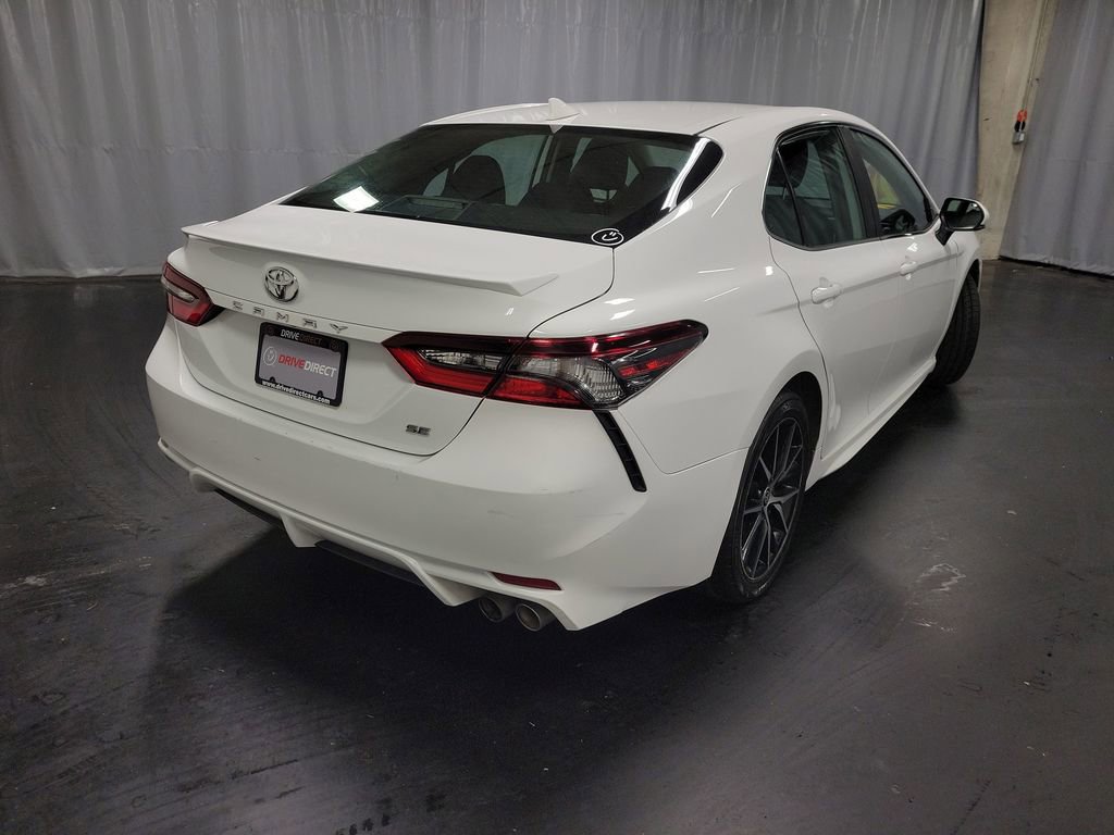 Used 2023 Toyota Camry SE image 8