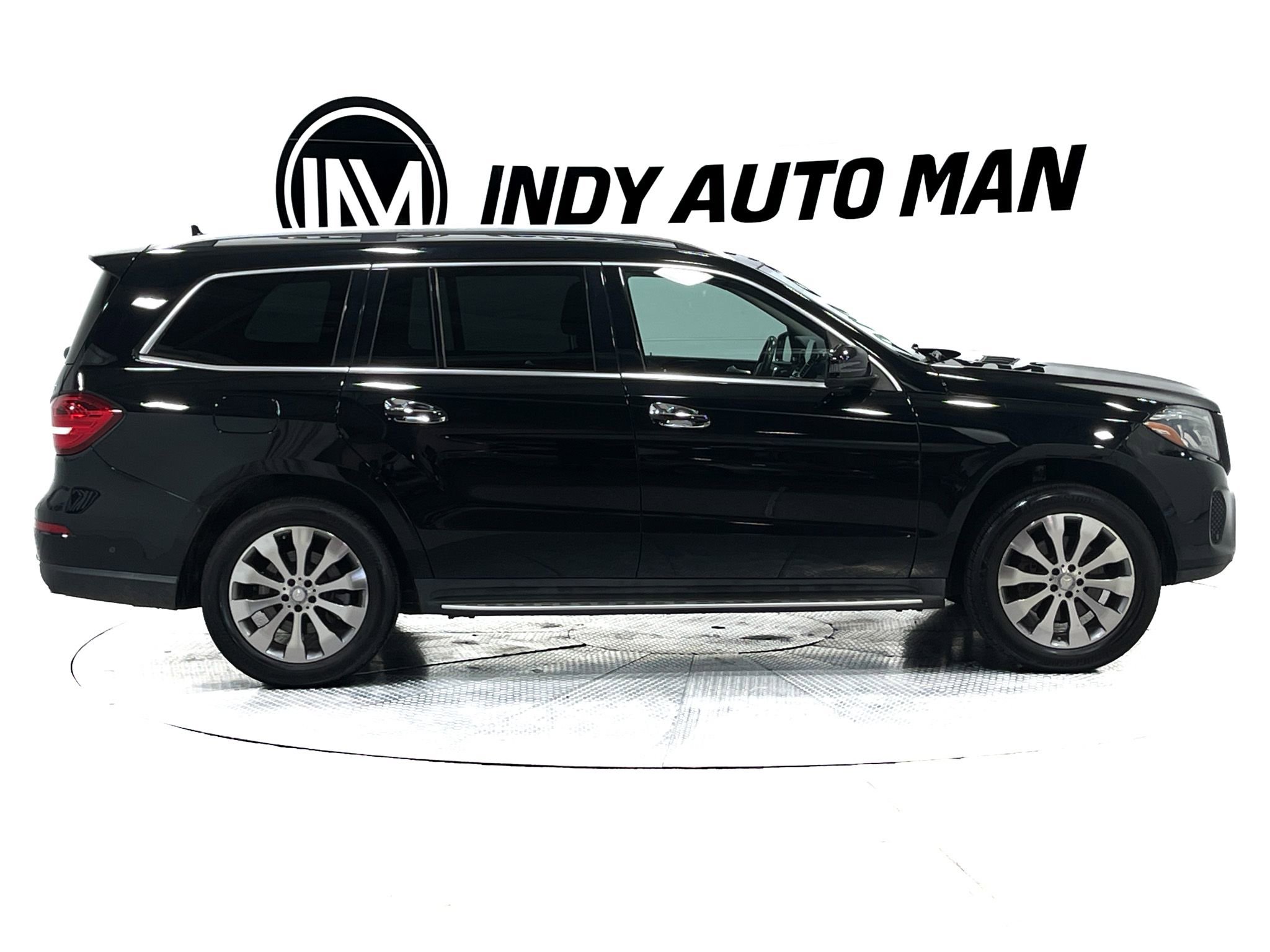 Used 2017 Mercedes-Benz GLS 450 4MATIC w/ Premium Package image 3