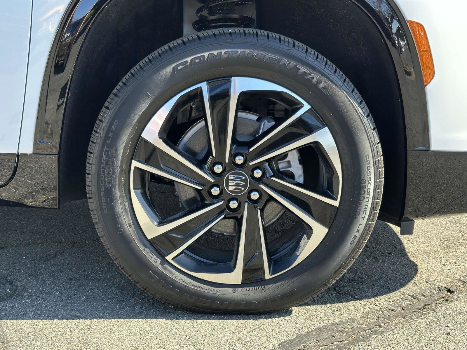 New 2025 Buick Enclave Sport Touring w/ Power Package image 24