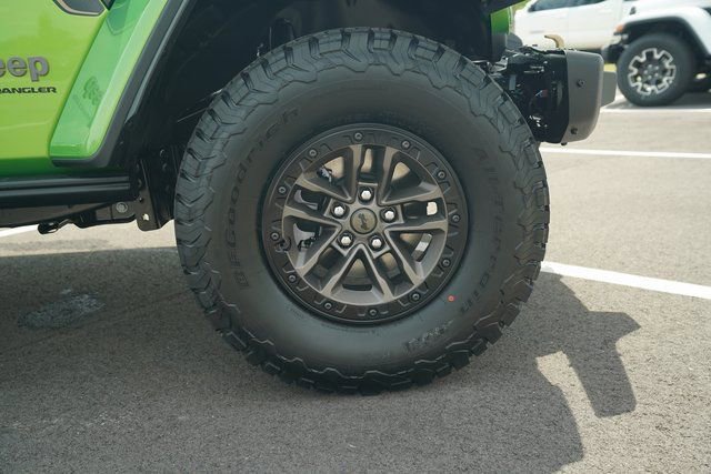 New 2025 Jeep Wrangler Unlimited Rubicon 392 image 41