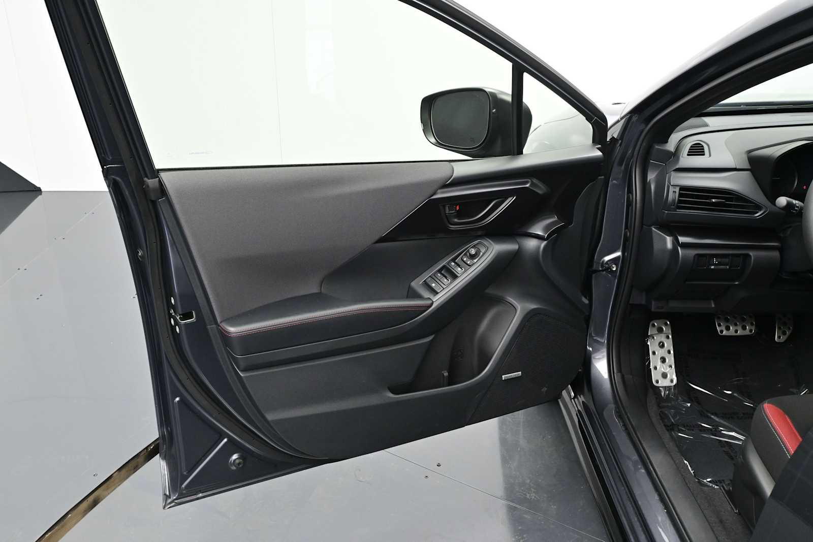Used 2025 Subaru Impreza RS AWD/4WD image 5