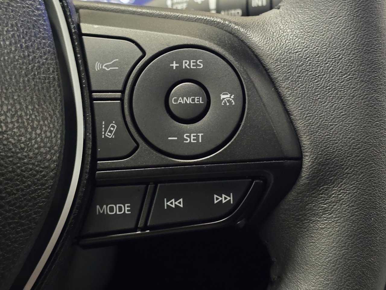 Certified 2025 Toyota RAV4 Limited w/ Weather Package image 32