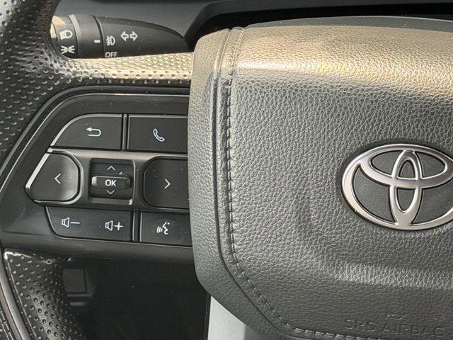Certified 2025 Toyota Tacoma SR5 image 12