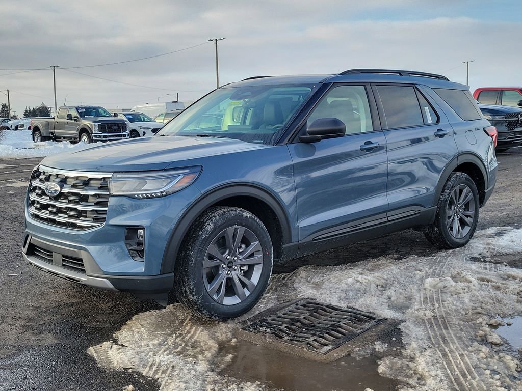 New 2026 Ford Explorer Active w/ Active Comfort Package image 8