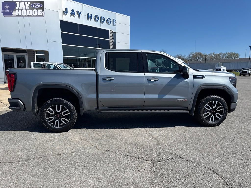 Used 2025 GMC Sierra 1500 AT4 w/ AT4 Premium Package image 8