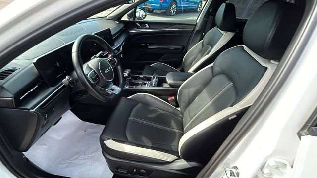 Used 2025 Kia K5 GT-Line w/ GT-Line Premium Package FWD image 17