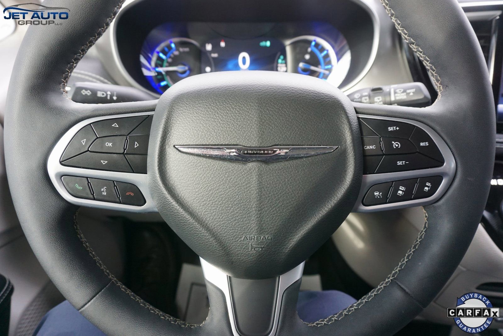 Used 2022 Chrysler Pacifica Touring-L image 41