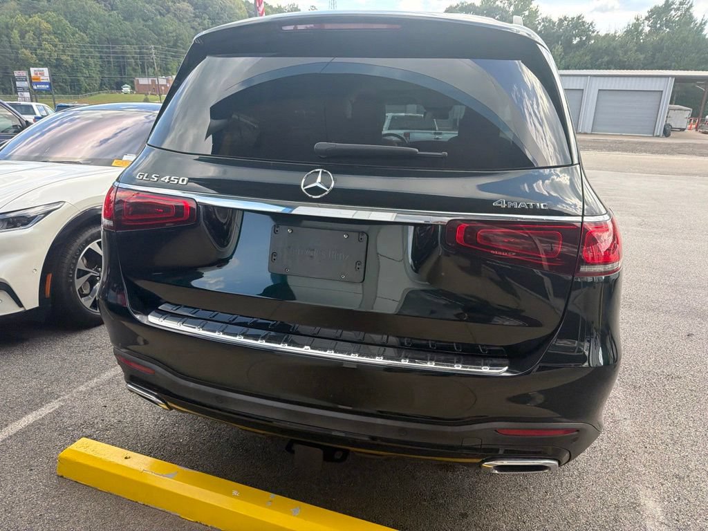 Used 2022 Mercedes-Benz GLS 450 4MATIC image 6