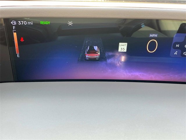 Used 2024 Lincoln Nautilus Reserve w/ Equipment Group 203A image 17