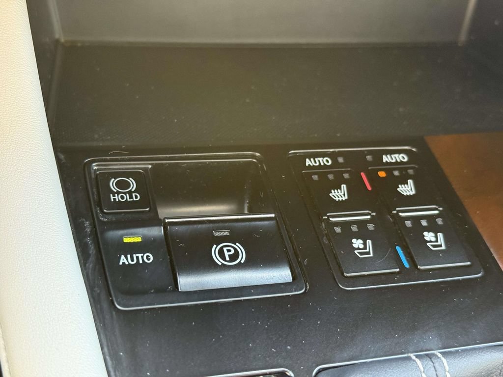 Used 2019 Lexus RX 350 AWD w/ Navigation Package image 24
