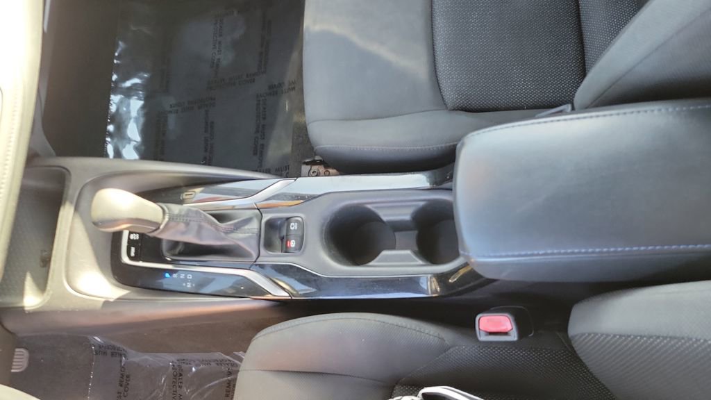 Used 2022 Toyota Corolla SE FWD image 15