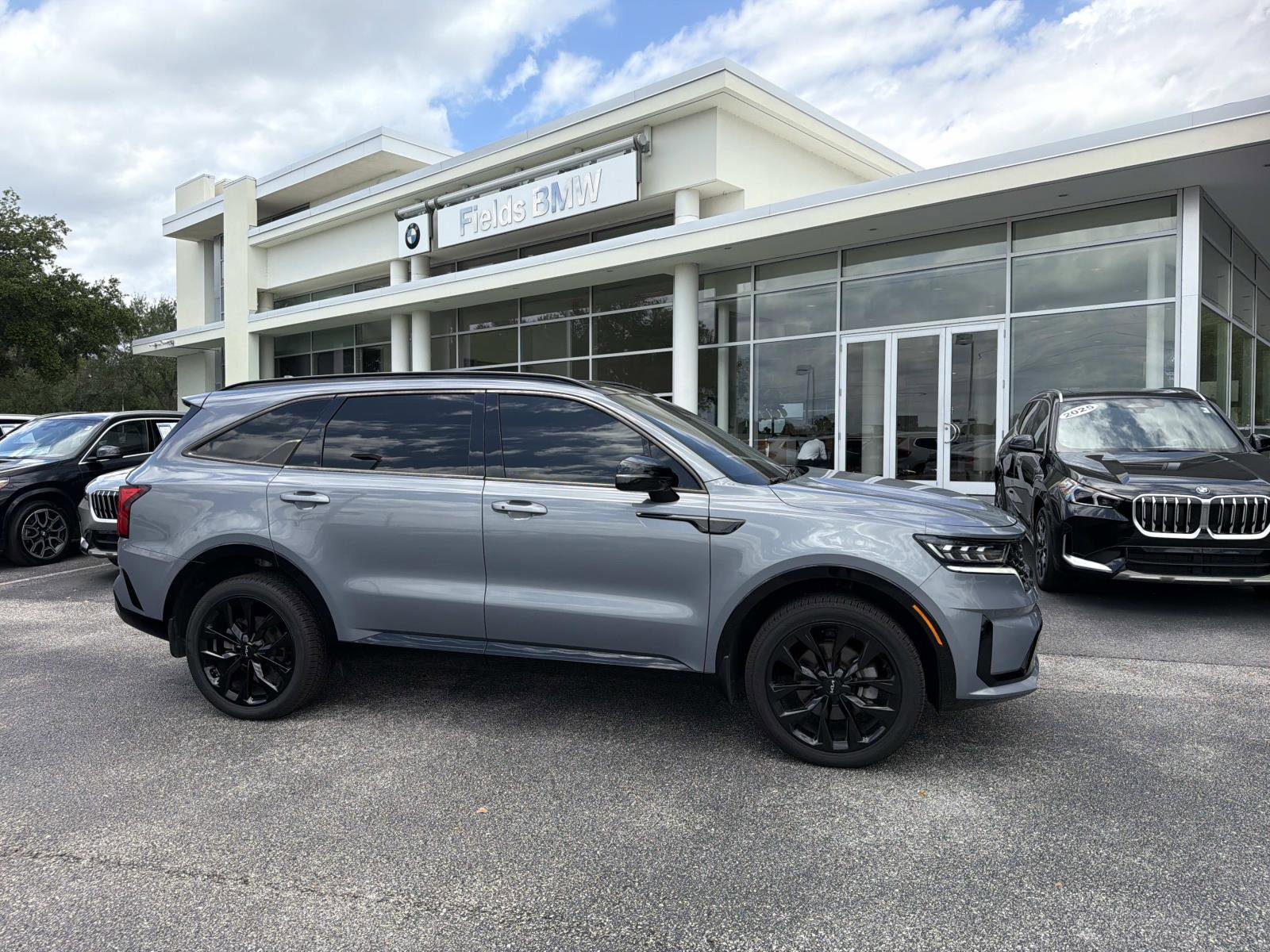 Used 2022 Kia Sorento SX AWD/4WD image 1