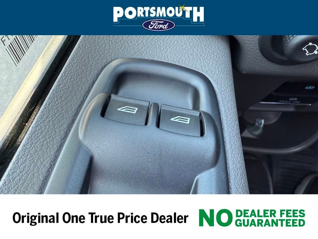New 2025 Ford Transit 150 Low Roof RWD image 22