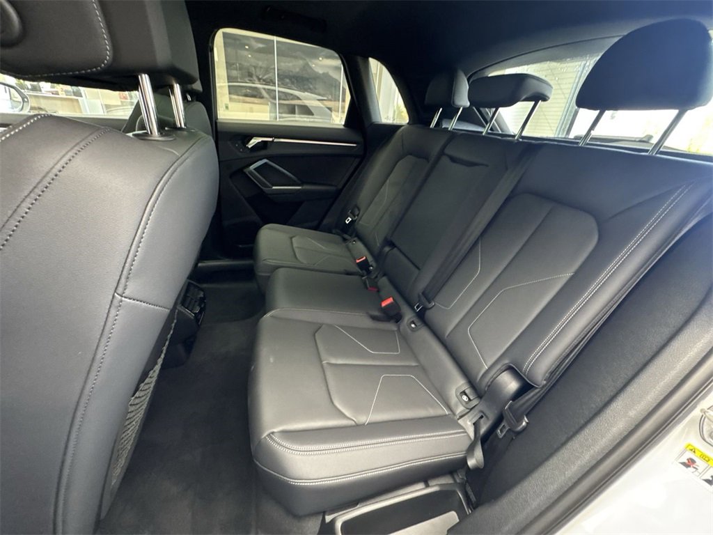 New 2025 Audi Q3 2.0T Premium image 20