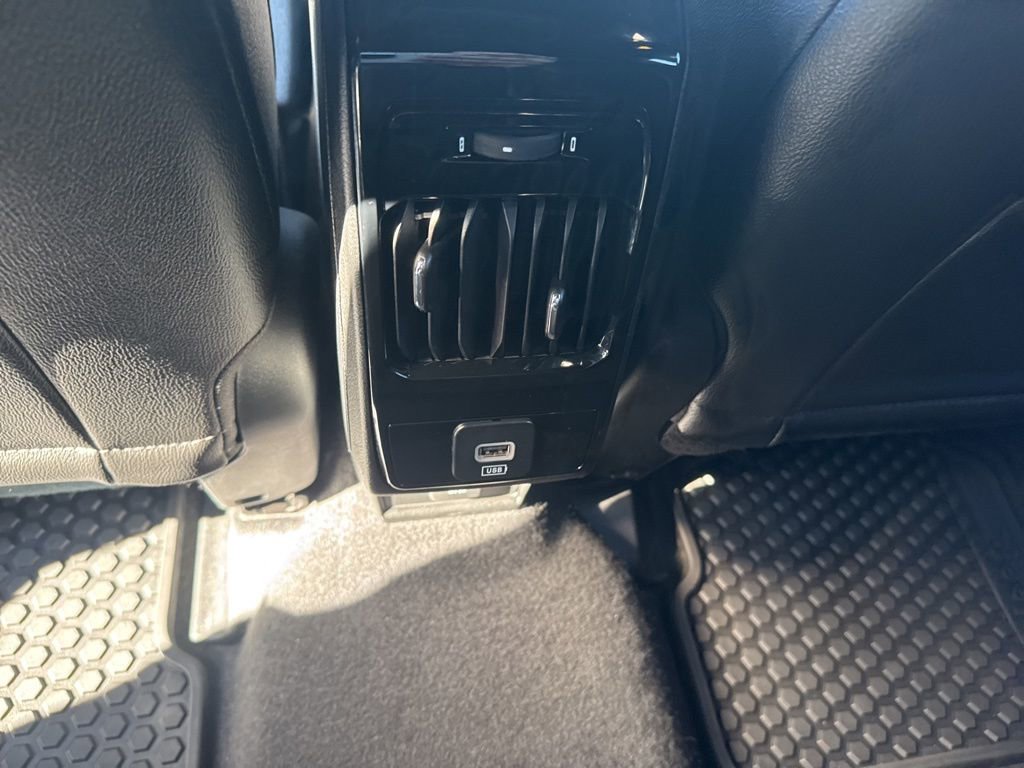Used 2024 Jeep Compass Trailhawk image 19