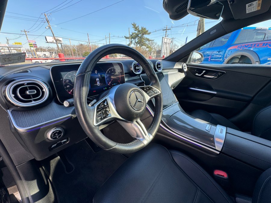 Used 2022 Mercedes-Benz C 300 4MATIC Sedan image 23