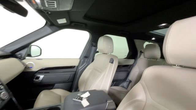 Used 2020 Land Rover Discovery SE AWD/4WD image 22