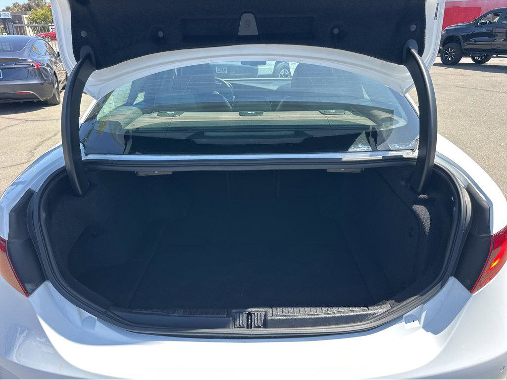 Used 2019 Alfa Romeo Giulia Ti Sport w/ Quick Order Package 22U Sport RWD image 37