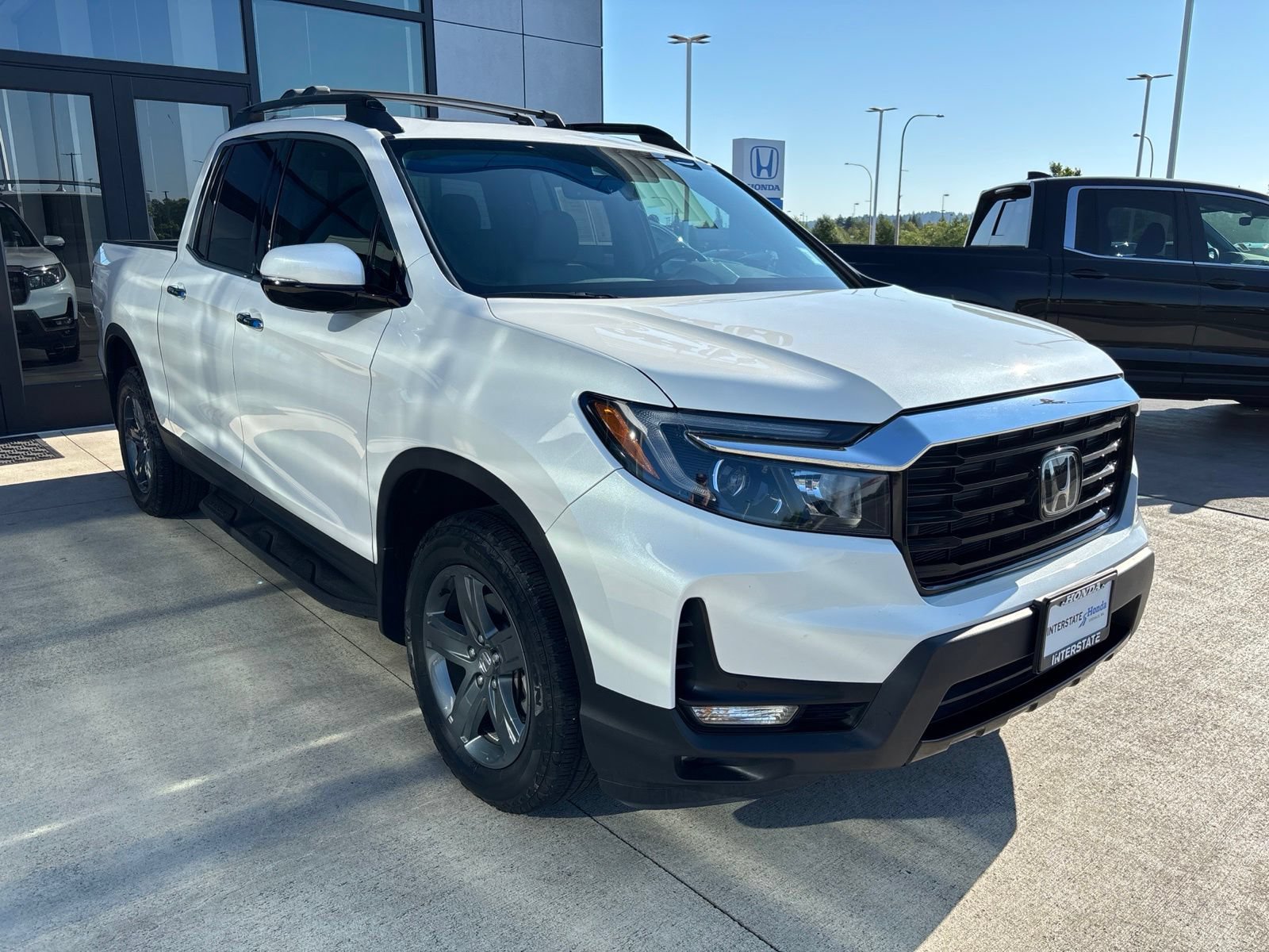 Used 2023 Honda Ridgeline RTL-E image 3