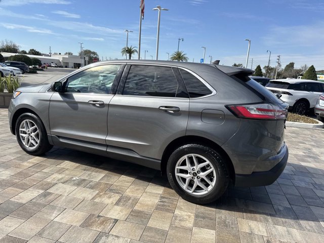 Used 2024 Ford Edge SEL image 4