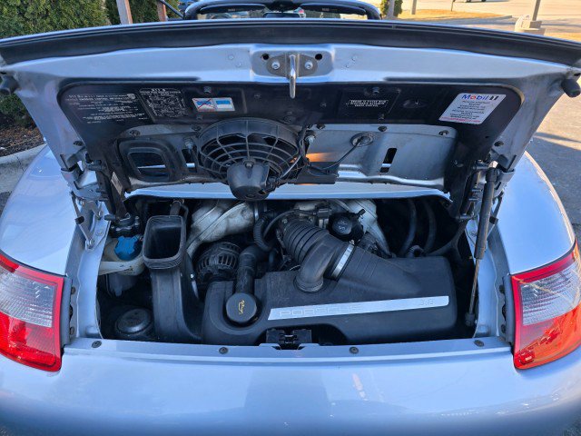 Used 2005 Porsche 911 Carrera S image 27