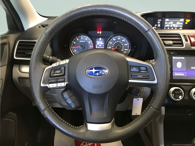 Used 2016 Subaru Forester 2.5i Limited AWD/4WD image 18