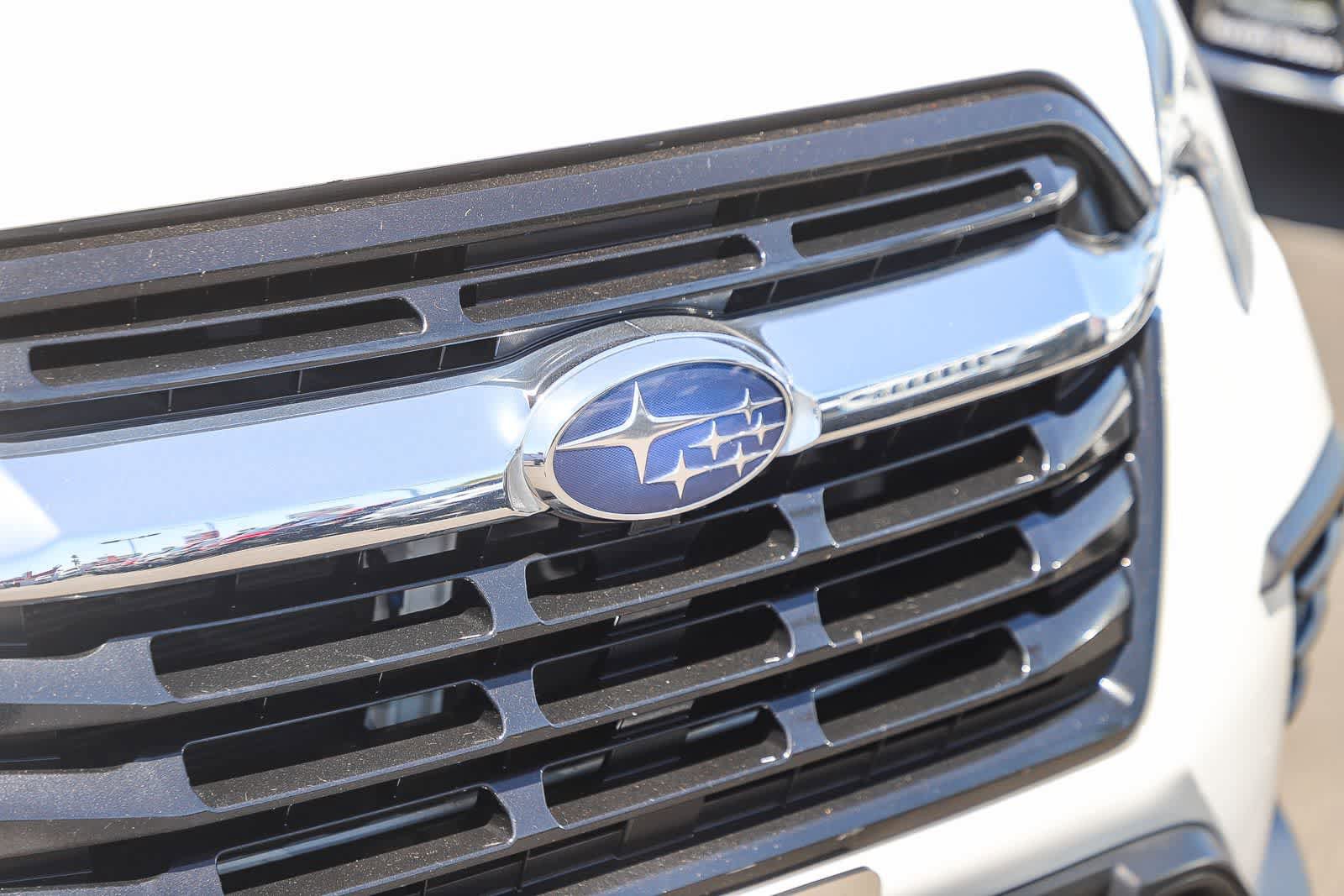 Used 2023 Subaru Ascent Limited AWD/4WD image 5