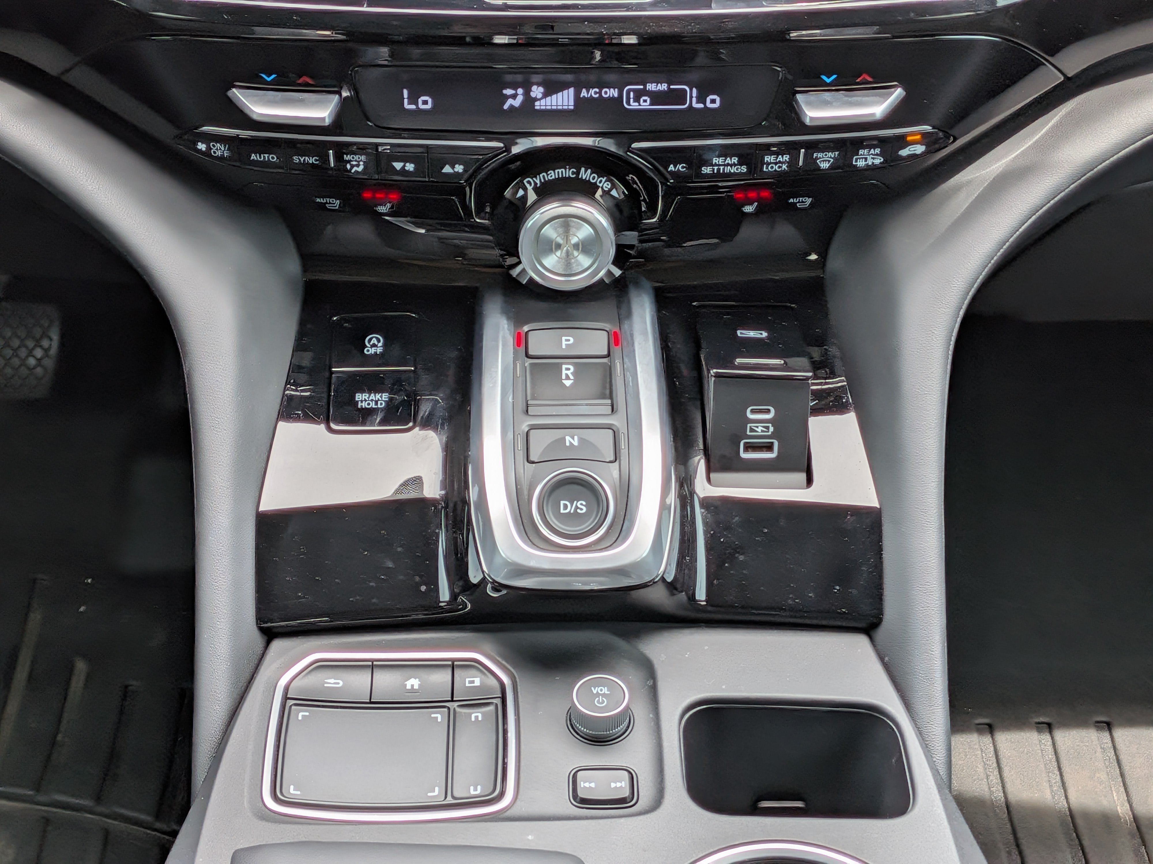 Used 2024 Acura MDX FWD w/ Technology Package image 20