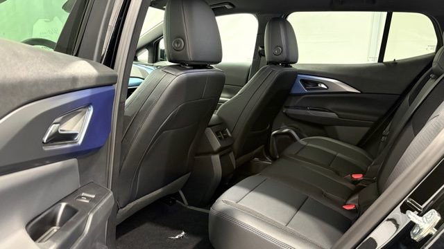 New 2026 Chevrolet Equinox EV LT AWD/4WD image 13