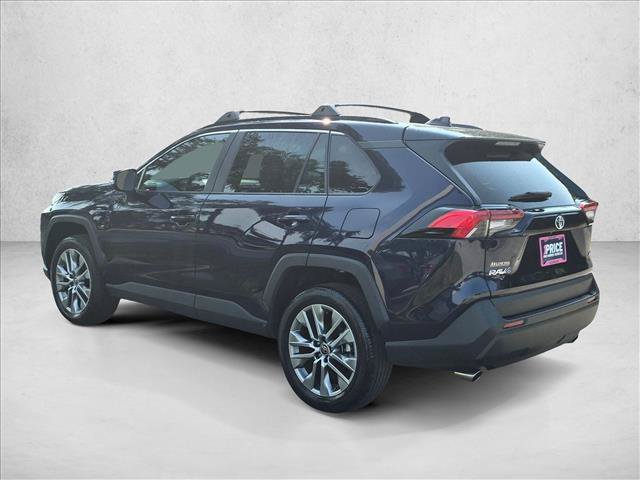 Used 2023 Toyota RAV4 XLE Premium FWD image 8