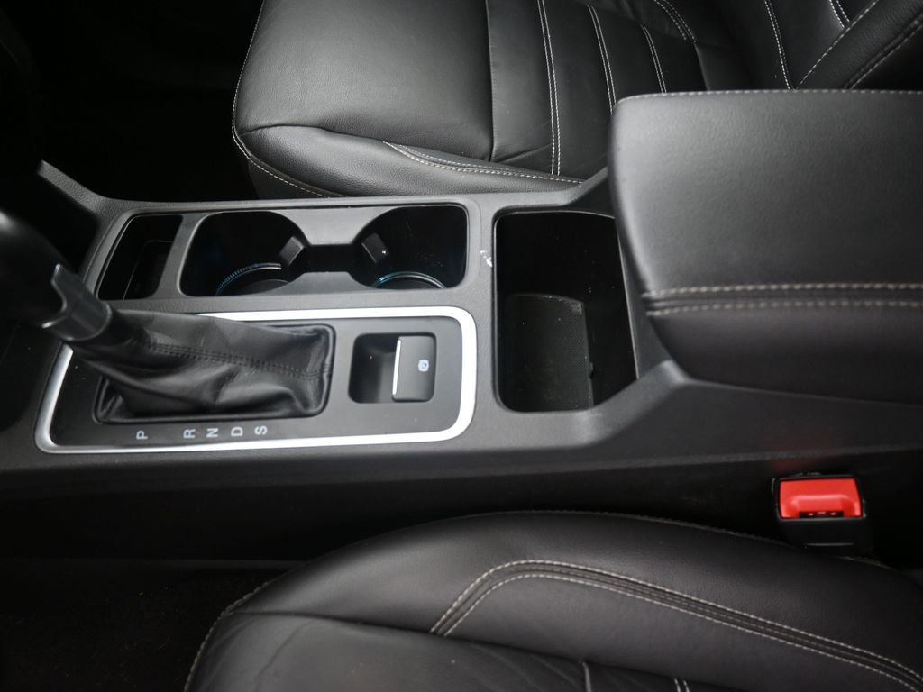 Used 2017 Ford Escape Titanium image 19