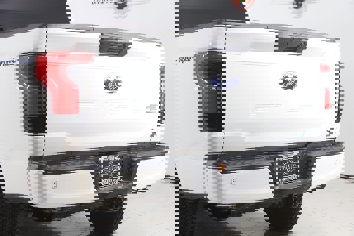 Used 2022 Ford F150 Lightning XLT w/ Tow Technology Package image 21