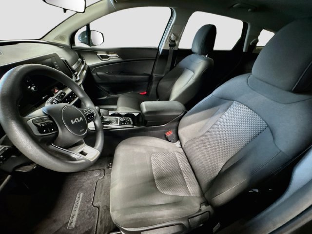 Certified 2024 Kia Sportage LX AWD/4WD image 21