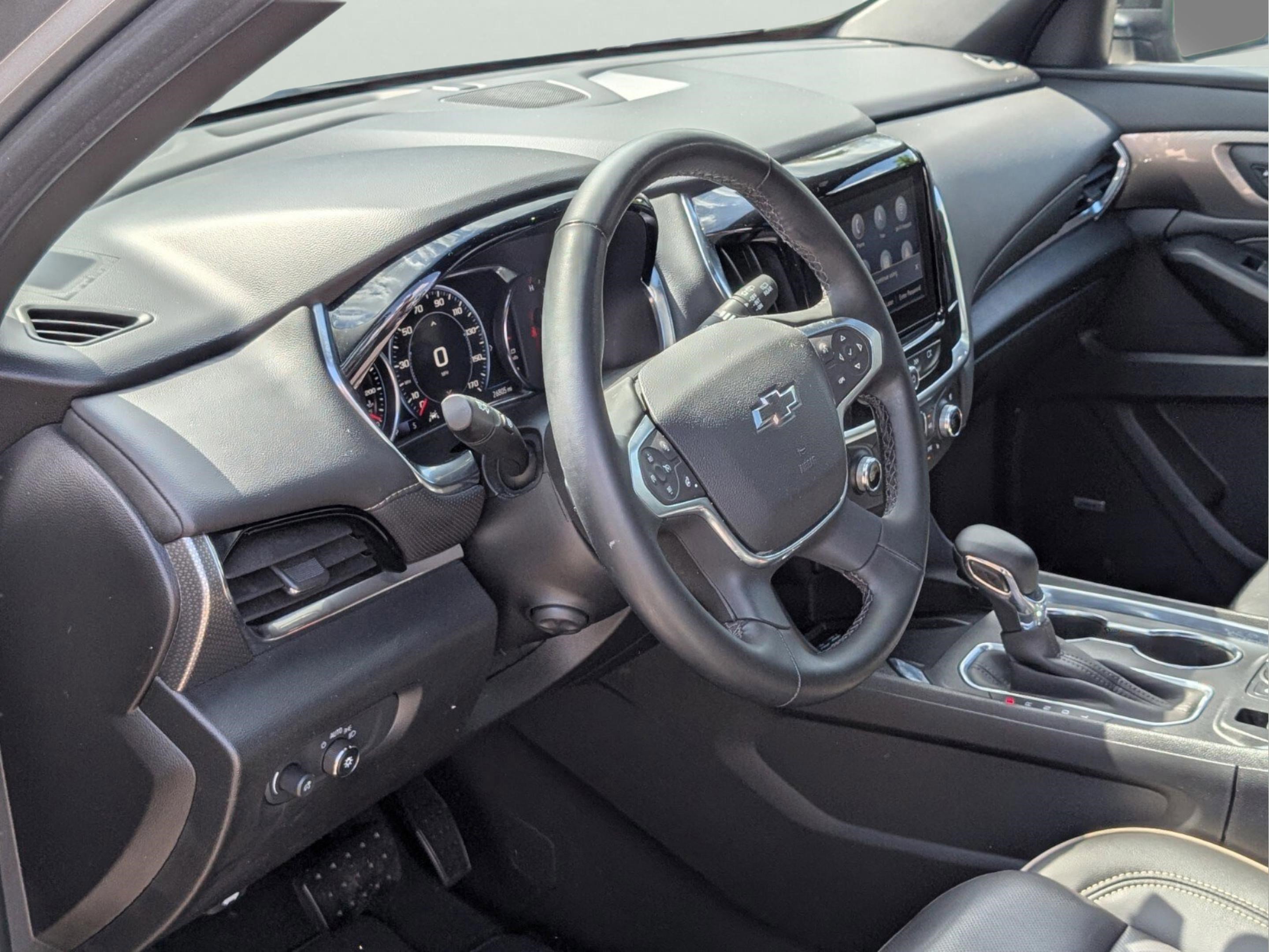 Used 2024 Chevrolet Traverse Premier w/ Redline Edition image 13