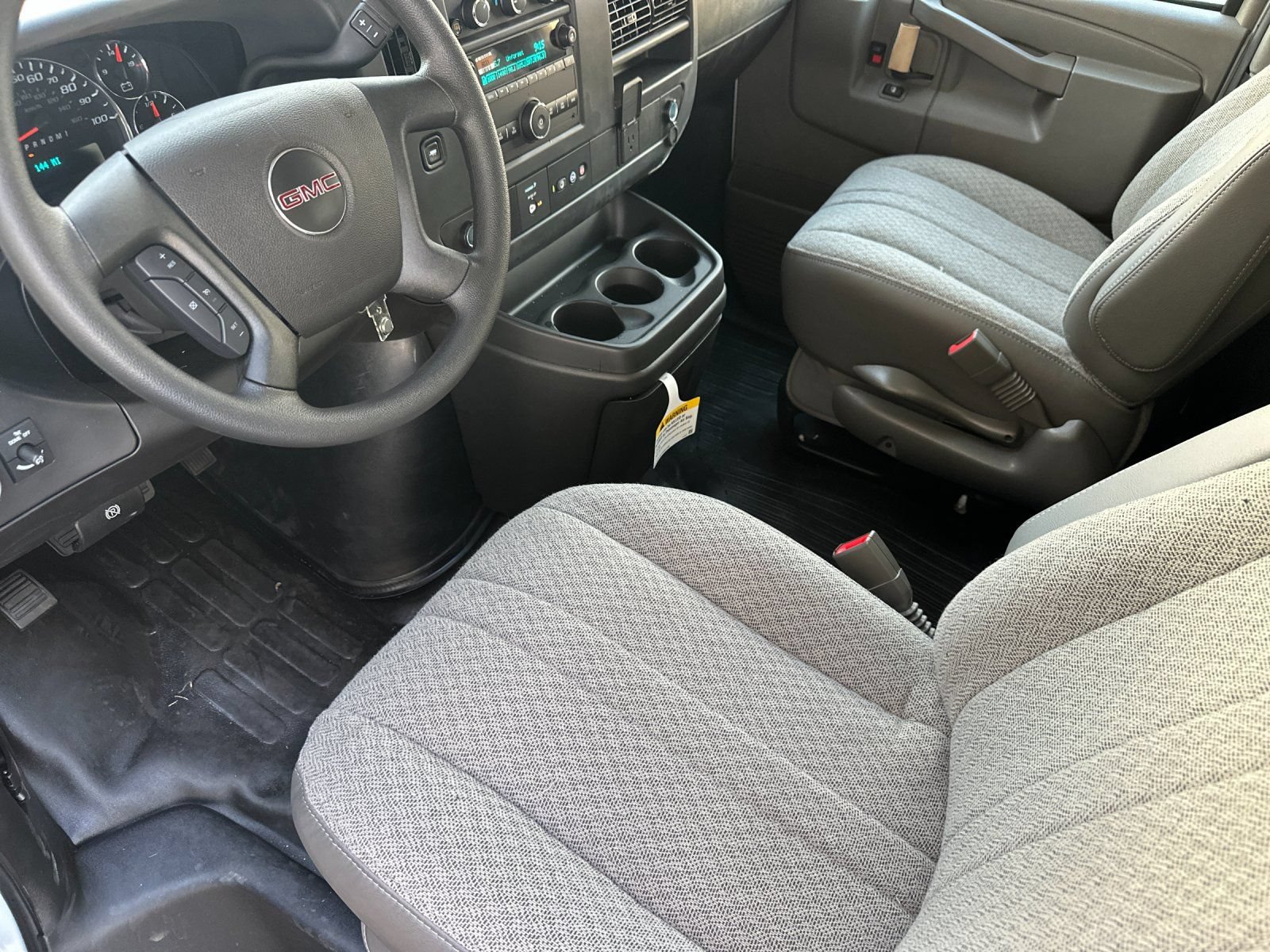 New 2025 GMC Savana 2500 w/ Driver Convenience Package RWD image 10