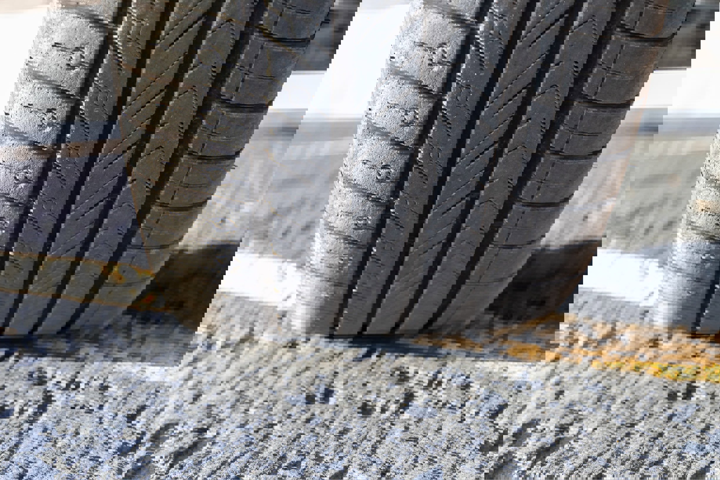 Used 2024 Dodge Hornet R/T image 30