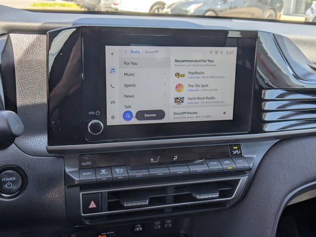 Used 2025 Toyota Camry LE FWD image 13