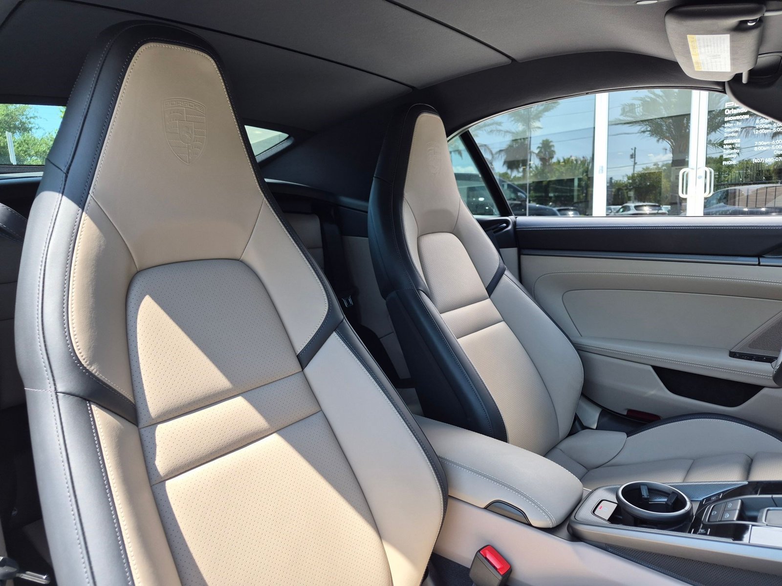 Certified 2025 Porsche 911 Carrera RWD image 23