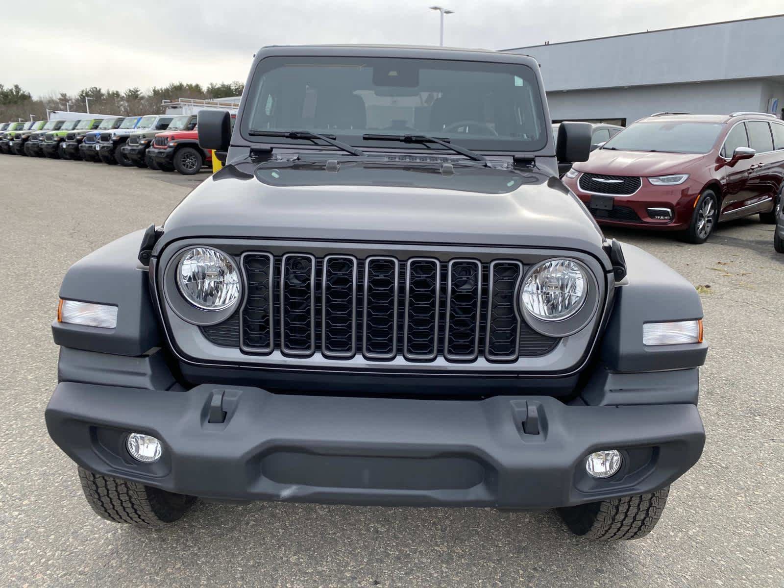 Certified 2025 Jeep Wrangler Sport S image 9