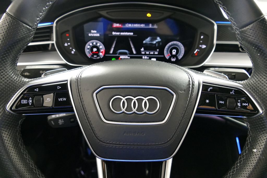 Used 2023 Audi S8 w/ S8 Executive Package AWD/4WD image 16