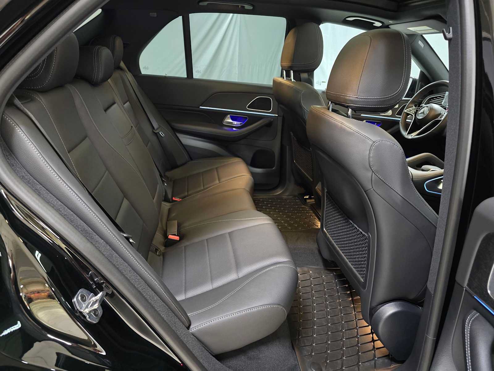 New 2026 Mercedes-Benz GLE 450e 4MATIC image 12