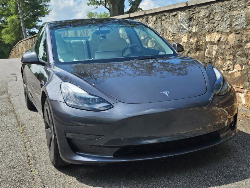 Used 2023 Tesla Model 3 Standard Range RWD image 11