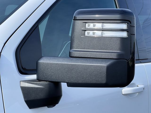 Used 2025 GMC Sierra 2500 AT4X AWD/4WD image 40