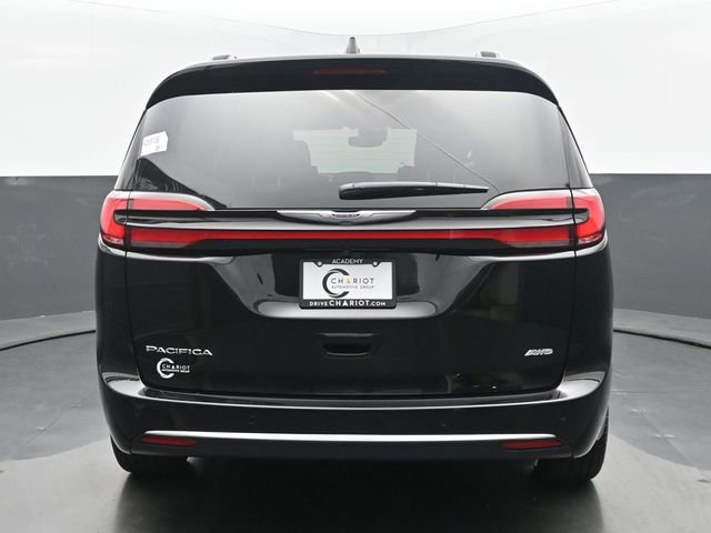 New 2026 Chrysler Pacifica Pinnacle image 5