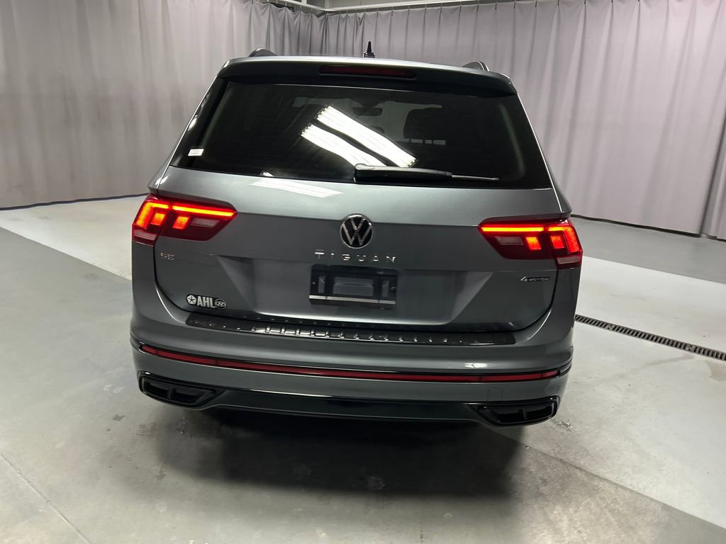 Used 2022 Volkswagen Tiguan SE R-Line image 6